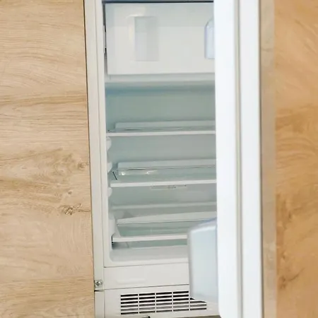 Homestay My Project - A C D