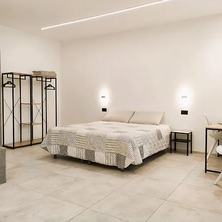 Δωμάτια σε οικογενειακή κατοικία My Project - A C D